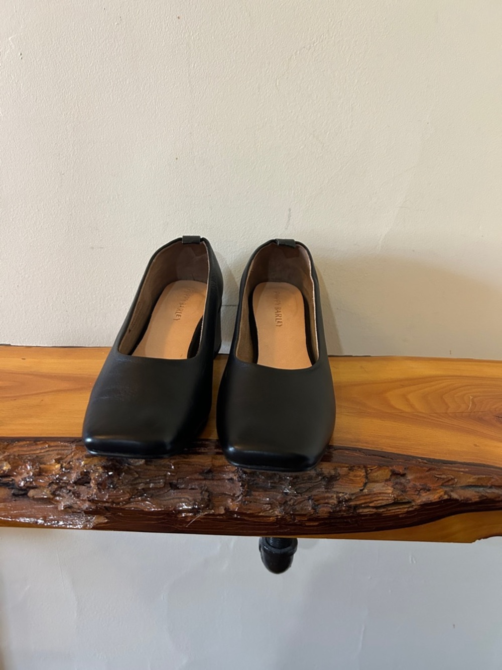 Poppy Barley Classic Black block heel Pumps Size 7